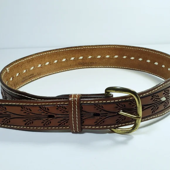 Vintage Tooled Leather Western Cowboy Belt - Picture 3 of 7